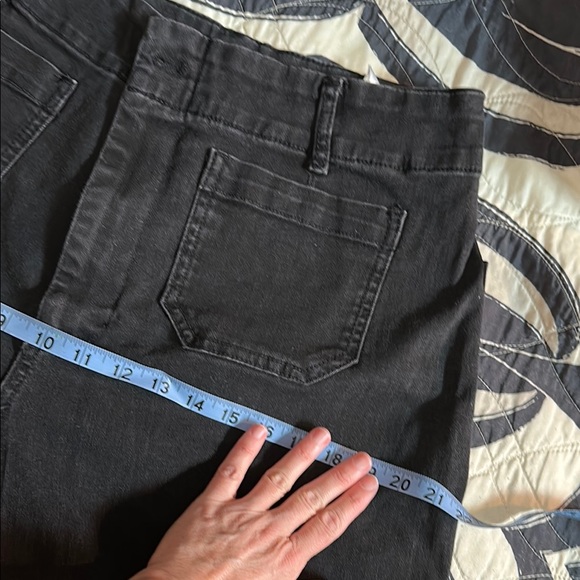 Pilcro black wide leg crop denim jeans - Picture 6 of 7